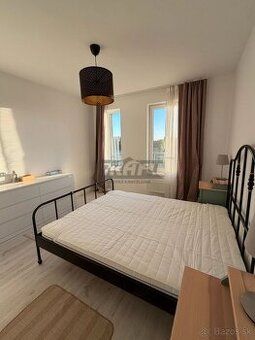 Hladam do prenajmu 3/4i byt v Petrzalke do 850eur (Benadicka