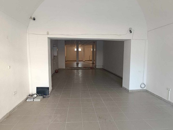 Oferujemy Państwu lokal użytkowy do wynajęcia znajdujący
