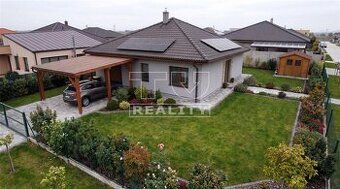 Predstavte si, že deň začnete rannou kávou na terase s výhľa