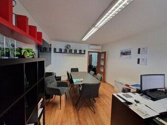 Ponúkame na prenájom kancelárske priestory na Lichnerovej ul