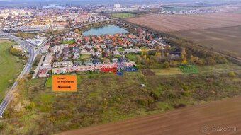 Ponúkame Vám na predaj pozemok - pre rodinné domy Senec, Bra