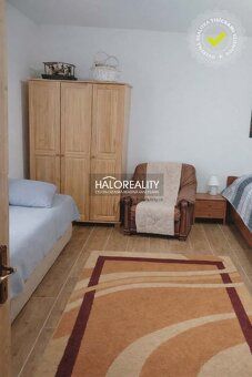 Real Estate Agency HALO Reality and Michal Fiasky, contact: 0