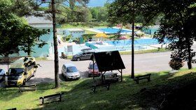 Good day, welcome to the popular thermal swimming pool in Chalmová