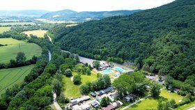 Good day, welcome to the popular thermal swimming pool in Chalmová
