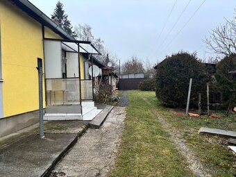 V zastúpení realitného centra MI_REAL, s.r.o Vám ponúkame na