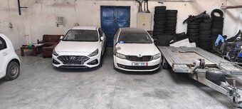 I offer for rent fully equipped car repair shop measuring 23 square meters