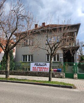 Pozemok s rozlohou 20 arov , sirka pozemku 16-17m , na pozem
