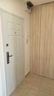 ** NEW ** FOR SALE FULLY REMODELED 2-ROOM APARTMENT