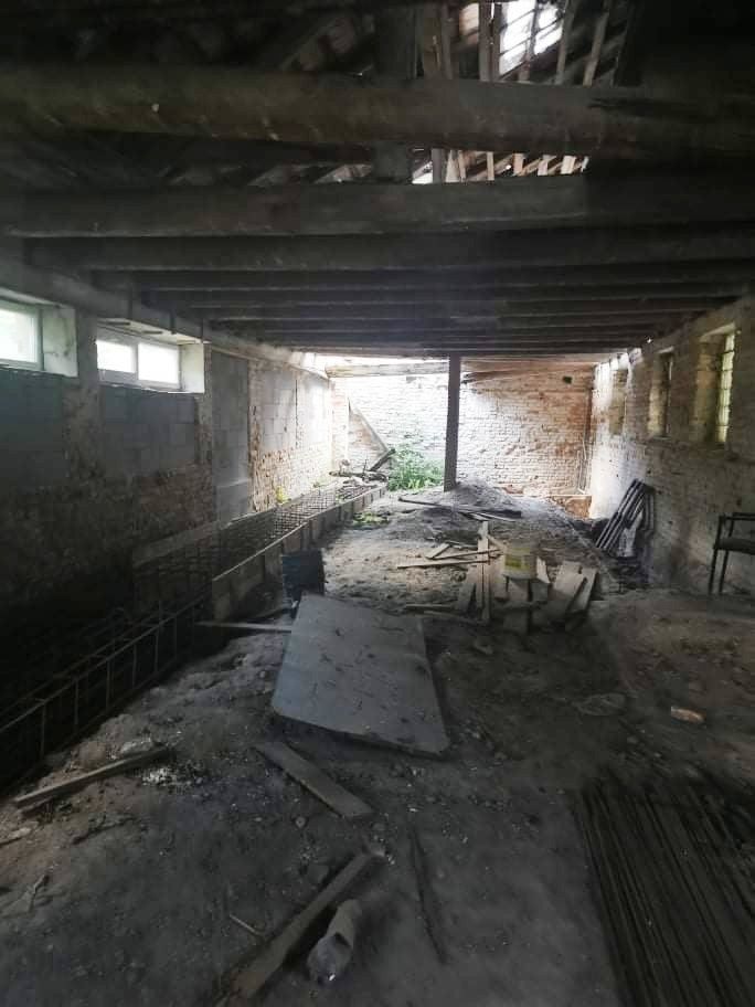 Ponúkame na predaj v centre mesta Veľký Meder podnikateľskú 