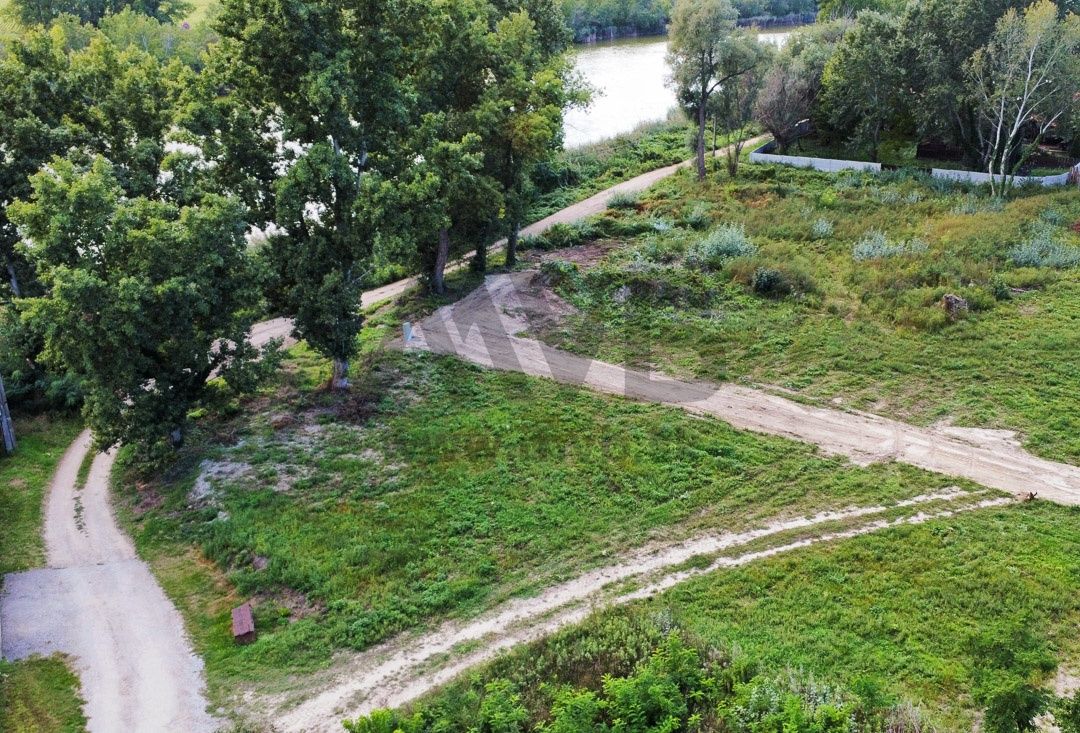 Exkluzívne iba u nás! Ponúkame Vám na predaj 3 voľné pozemky