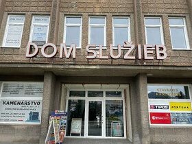 Prenajmem priestory v Dome služieb v Handlovej na druhom pos