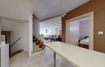 apartment with whirlpool and sauna - size 110 m² and terrace price 198 thousand without VAT parking spaces 6 beds…