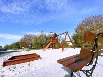 2 BEDROOM APARTMENT WITH TERRACE IN ACCESSIBLE APARTMENT BUILDING IN GALANTA