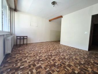 Typ: 2-izbový byt Ulica: Štvrť SNP Obec: Trenčianske Teplice