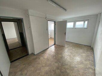 RealityKolesár rents out spaces for STORAGE, GLASS WORKSHOP, TRANSPORTATION, MANUFACTURING…
