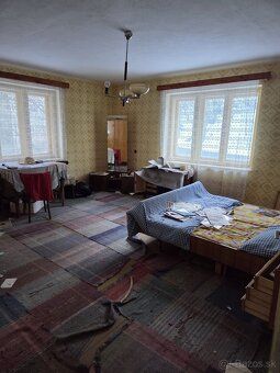 Sale of family house in village Detvianska Huta, land area