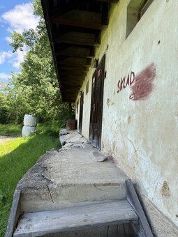 Predaj sýpky v obci Zavadka nad Hronom, vymera sýpky cca 300