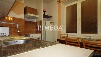 Predám 3 izbovy byt +balkon Na 3 poschodi 2x pivnica Byt sa 