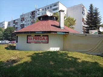 Predám letnú terasu 15x4 m. Kovová konštrukcia, jednoduchá m