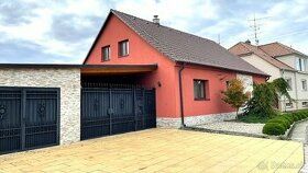 Dobrý deň, pre seba a dve deti hľadám dom alebo chatu na pre