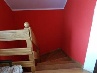 Available for long-term rent starting July 1st - fully furnished upper floor of family house…