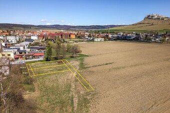 Predám pozemok (orná pôda) v Spišskom Podhradí. Pozemok je m