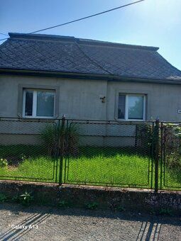 Predam rodine dom obcy Botyany 5 izbove cena 45000eu +dohoda