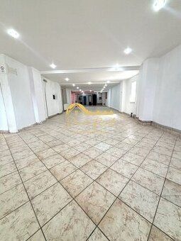 Predam dom v meste Sečovce v strede mesta vac na tel.0952553