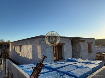 🏡 Na predaj – Moderná novostavba rodinného domu, len 6 km od