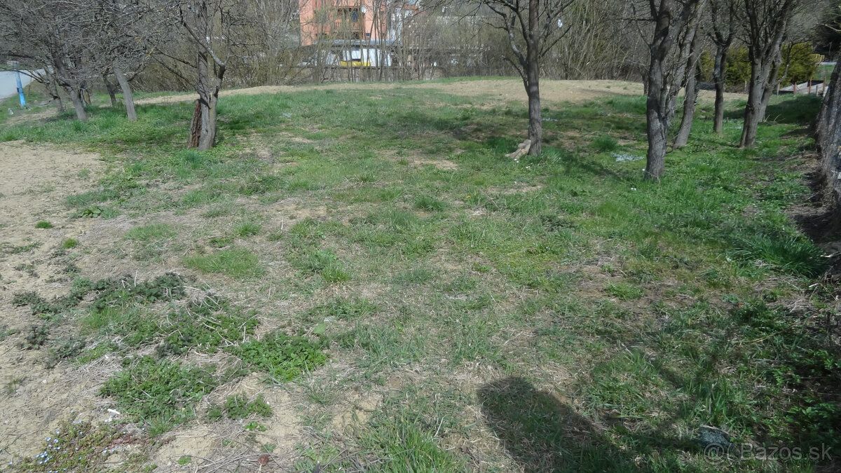 Typ: Pozemok pre rodinné domy Ulica: Lažany Obec: Prešov
TRE