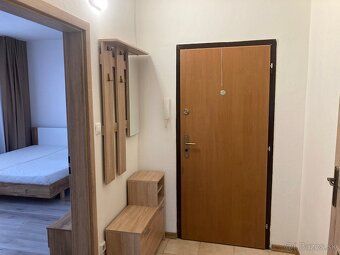 For sale furnished large 2 bedroom apartment in Partizánske on lower level of residential complex Šípok.