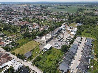 Predám stavebný pozemok v Malackách. Rozmer 17x25m, 423 m². 