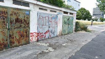 Ponúkam od 1. júla do dlhodobeho prenájmu voľne stojacu gará
