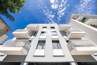 B10 Vám ponúka na predaj útulný a moderný 2-izbový byt na Ľa