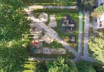YNI Vám v exkluzívnom zastúpení ponúka na prenájom čiastočne