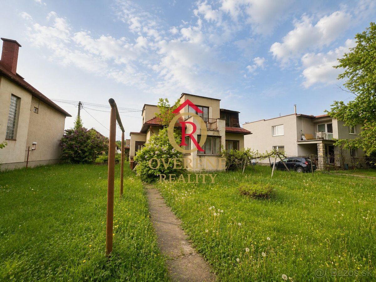OVERENÉ REALITY - exkluzívne ponúka na predaj rodinný dom na