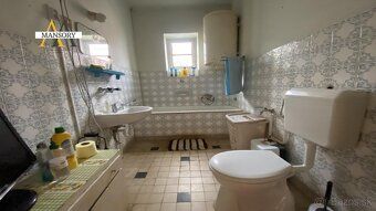 Na predaj rodinný dom za 33 600 eur s pozemkom 1 609 m2. Po 