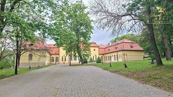 SHARK REAL offers for sale an older family house after partial reconstruction in the quiet…