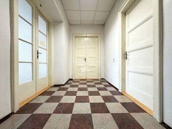 Ponúkame na prenájom nebytový priestor s výmerou 100 m² s pa