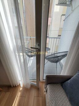 🚀3-IZBOVÝ RODINNÝ APARTMÁN PRI MORI – DRAČ, ALBÁNSKO
Na pred