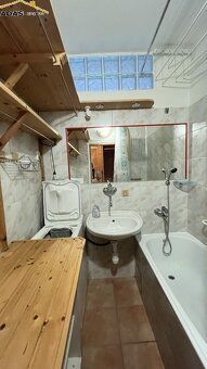 Vymením 2 izbový tehlový byt s balkónom v širšom centre mest