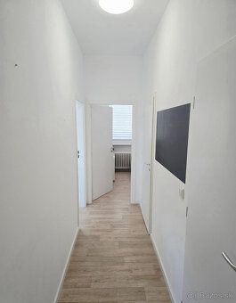 Typ: 4-izbový byt Ulica: Stromová Obec: Bratislava-Nové Mest
