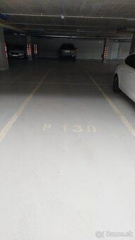 Prenajmem garážové parkovacie miesto č. 130 v krytej a vykur