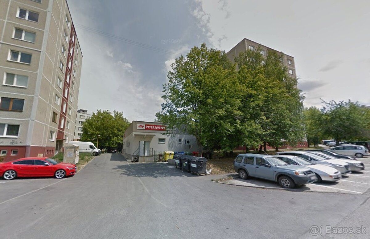 Ponúkame na predaj obchodný objekt nachádzajúci sa na adrese