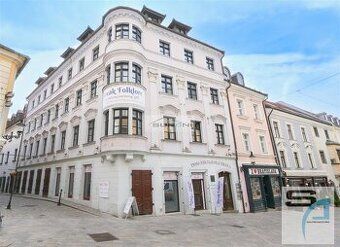 Ponúkame na prenájom kancelárie v historickej budove na Mich
