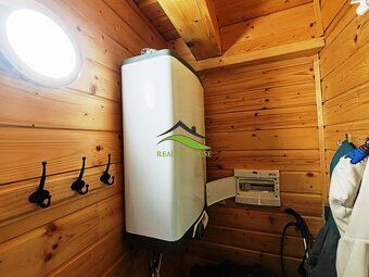 VAŠA IDYLKA NA DOMAŠI: Novostavba chaty 105 m² – výhľad na v