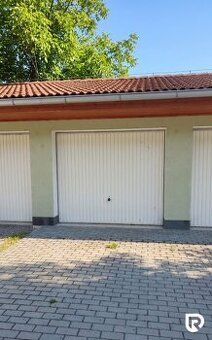 RADO Reality Vám ponúka na predaj Garáž o výmere 19m2 v Melč