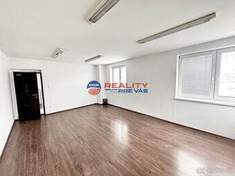 RADO Reality ponúka na prenájom 2 samostatné kancelárie každ