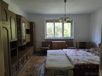 Typ: Rodinný dom Obec: Baka
🏡 Pokojné bývanie v skvelej dost