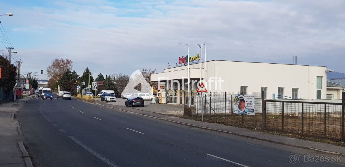 Typ: Pozemky - komerčné Ulica: Novozámocká Obec: Nitra
Ponúk